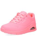 Fluo roze sneakers